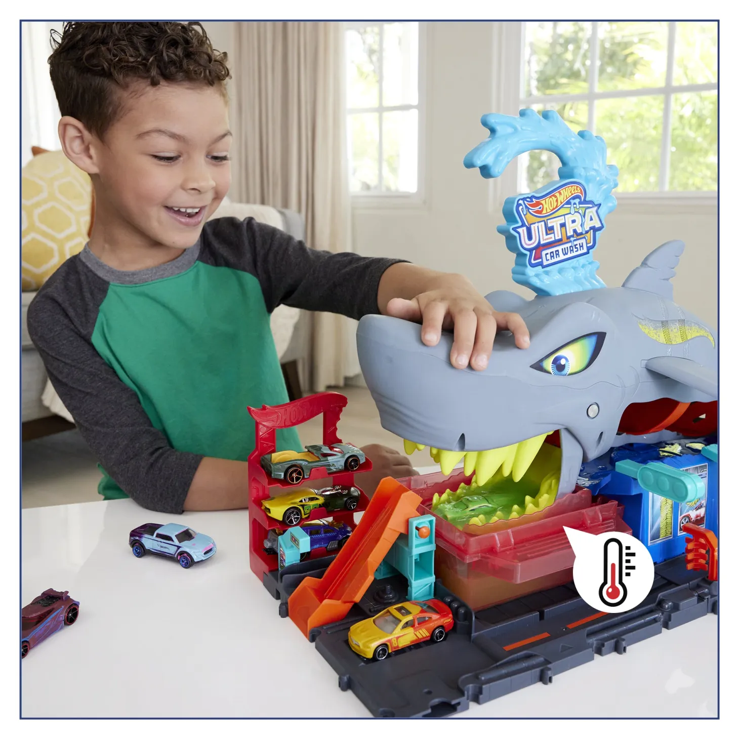 Hot Wheels City Autolavaggio Mega Squalo HTN82