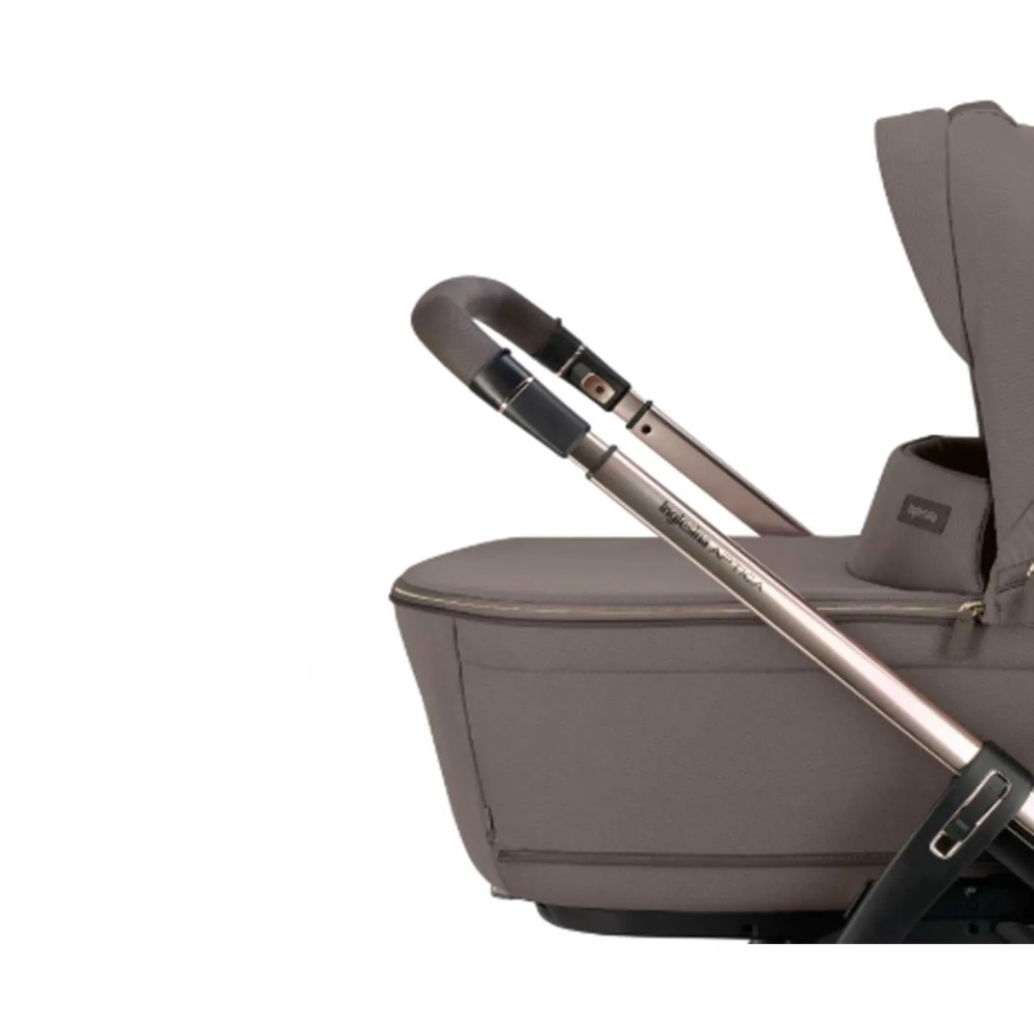 Trio Aptica XT 2026 Con Seggiolino Auto Darwin Recline Evo Isize