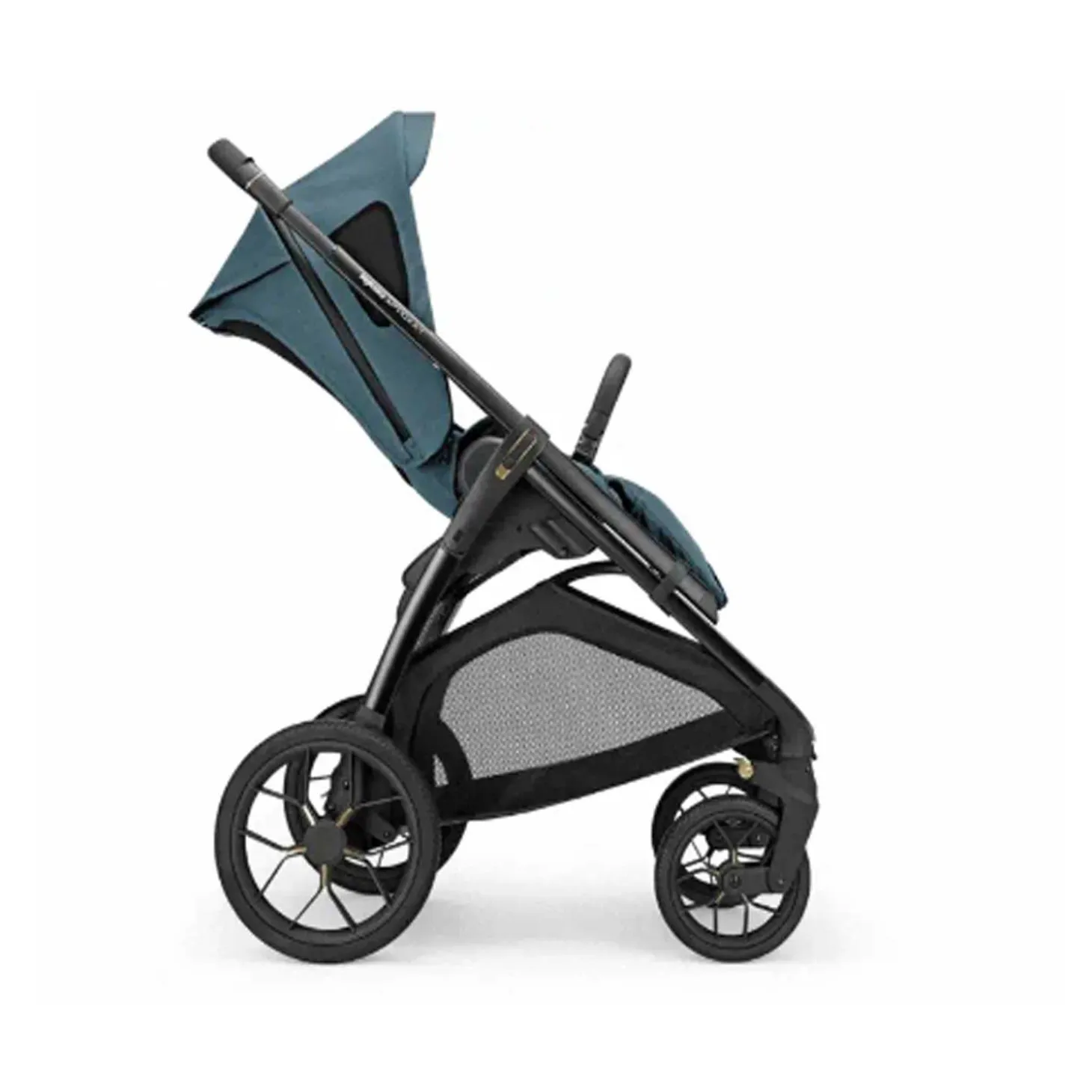 Trio Aptica XT 2026 Con Seggiolino Auto Darwin Recline Evo Isize